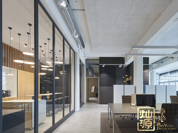 小型網絡公司時尚科技辦公室裝修設計案例